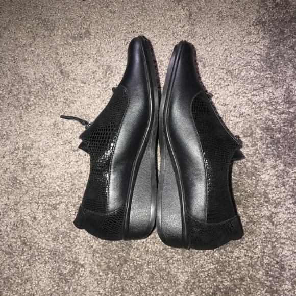 Revere slip on lizard pattern comfort shoes - Picture 6 of 7